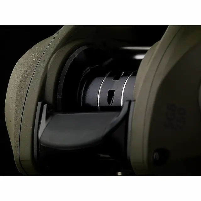 Savage Gear SG8 250 BC RH 8.1:1 6 Savage Gear SG8 250 BC RH 8.1:1 - Bilde 4